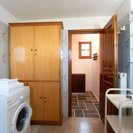 Feriehus Traditional Stonehouse For 4 Ppl In Paros *