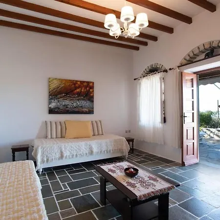 Traditional Stonehouse For 4 Ppl In Paros