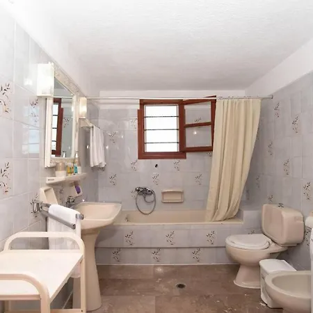 Traditional Stonehouse For 4 Ppl In Paros *